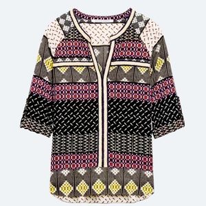 COLLECTIVE CONCEPTS
Maila 3/4 Sleeve Blouse. Size: M. Black/multi.